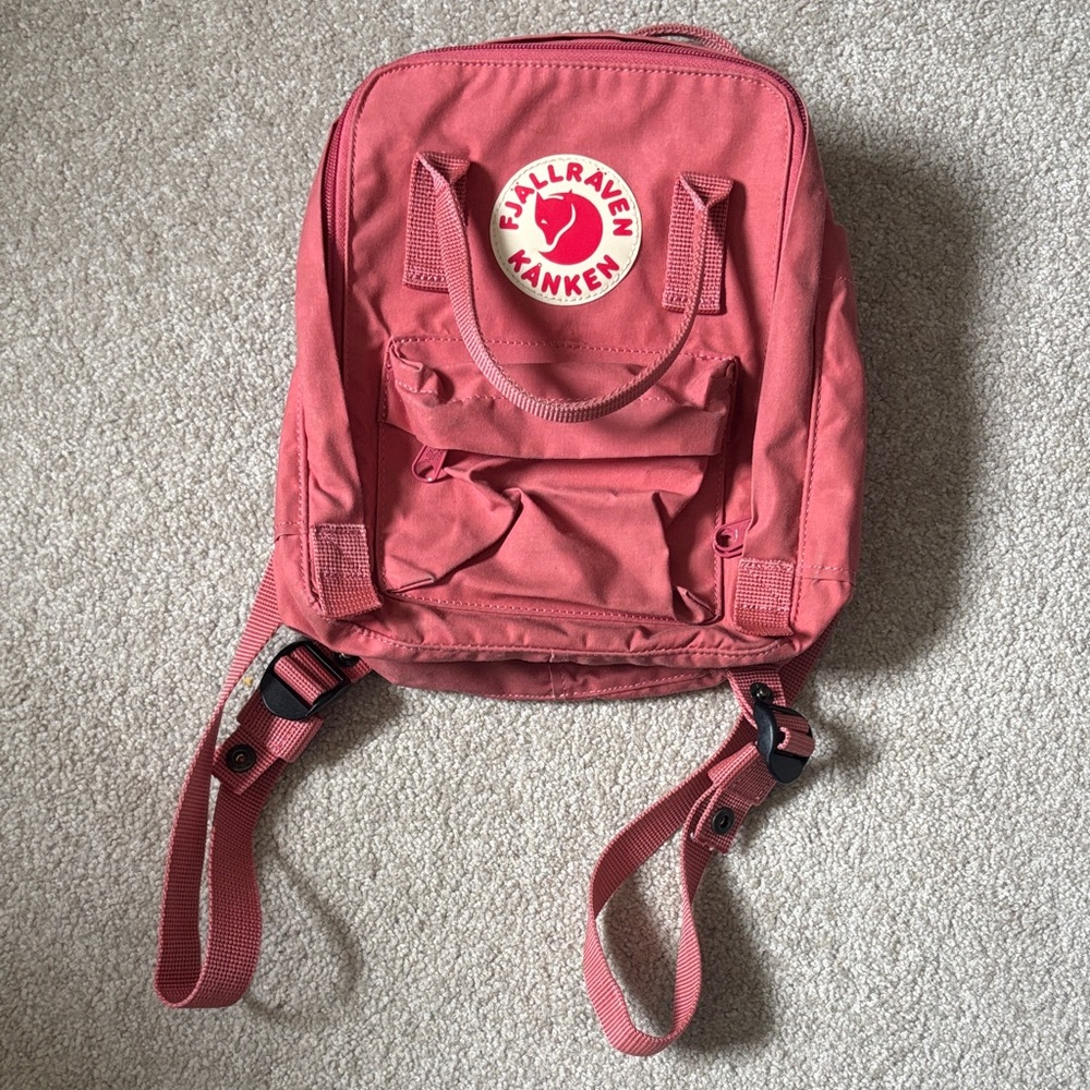 Fjällräven Kånken Pink Backpack Kids Mini